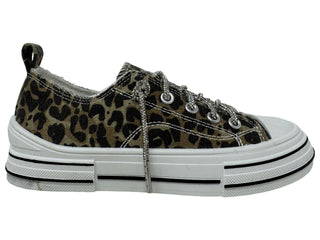Very G Aman Sneakers: White Silver Leopard size / 6.5